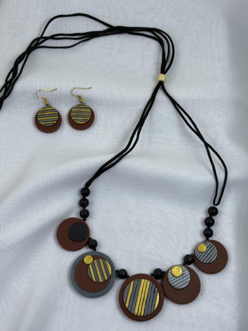 6 Mayur || Terracotta Hand Printed Jewellery