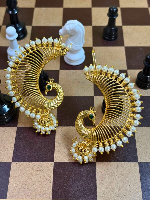 Ishani Ear Cuff Earrings