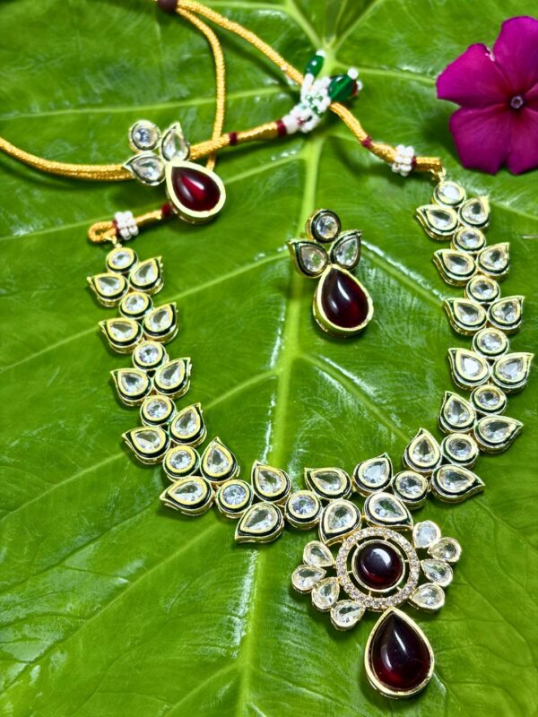 Pakeezah Kundan Necklace Set