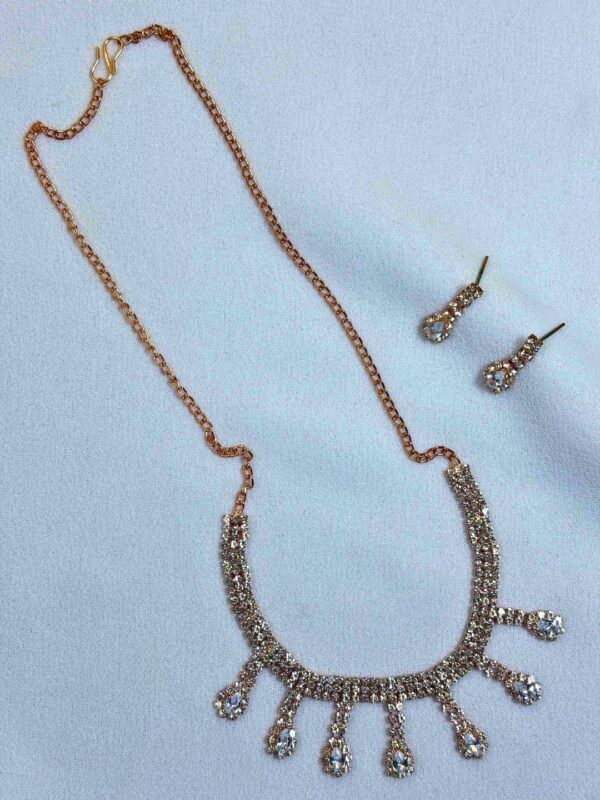 Silsila Crystal Drop Necklace Set
