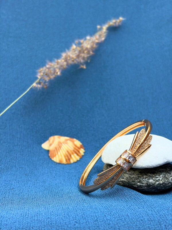 Soumya Micro Gold Crystal Leaf Adjustable Bracelet