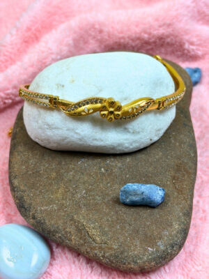 Zivara Micro Gold Crystal Floral Link Bracelet