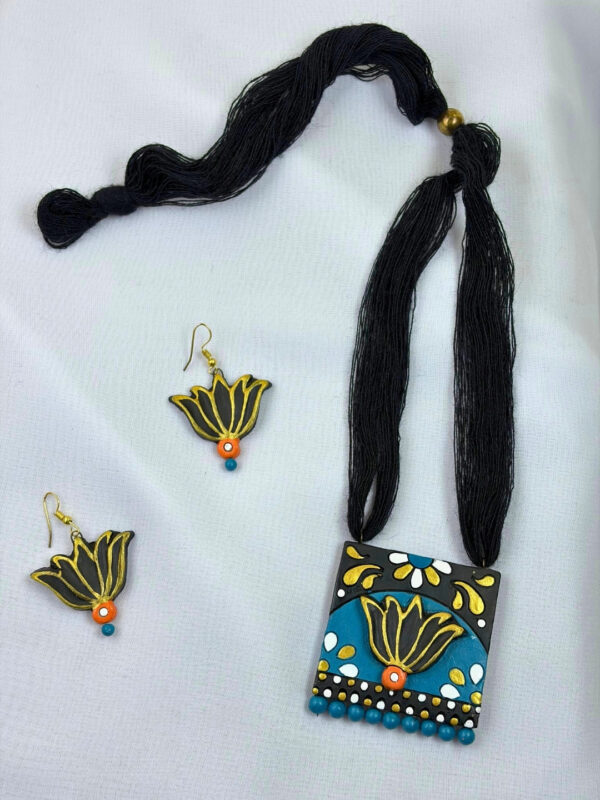 Midnight Lotus Terracotta Necklace Set | Handmade Clay Jewellery | Matee