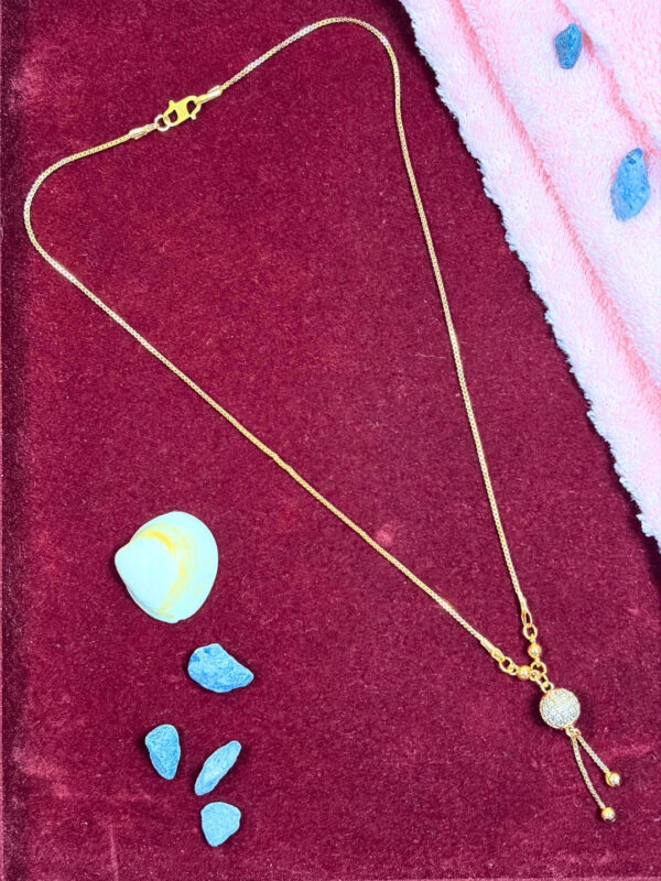 Madhuri Pendant Chain Necklace
