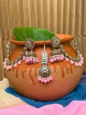 Varanasi Kundan Pearl Jhumka Set