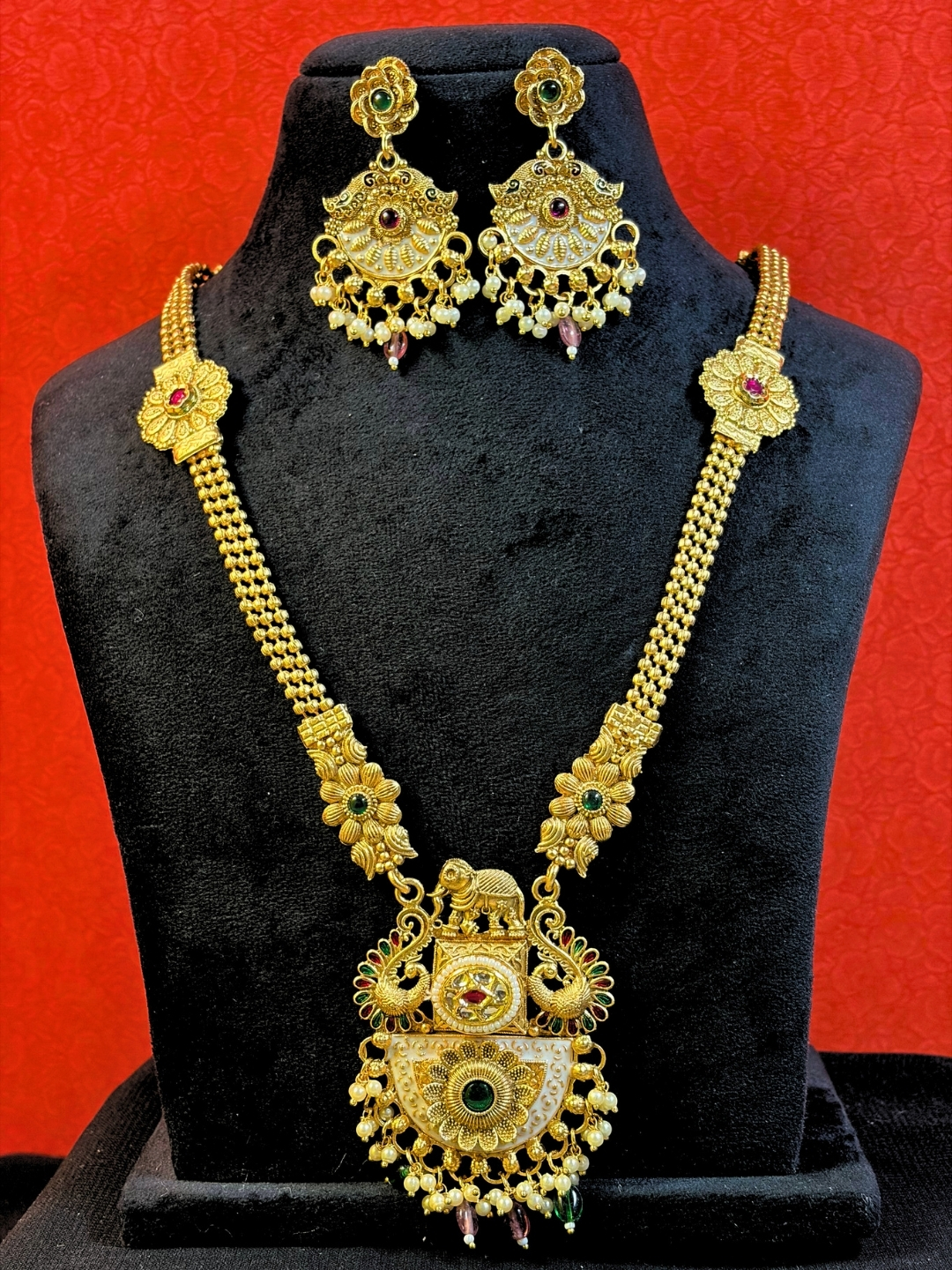 Nayra Antique Long Necklace Set