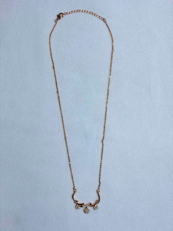 Alia Pendant Chain Necklace