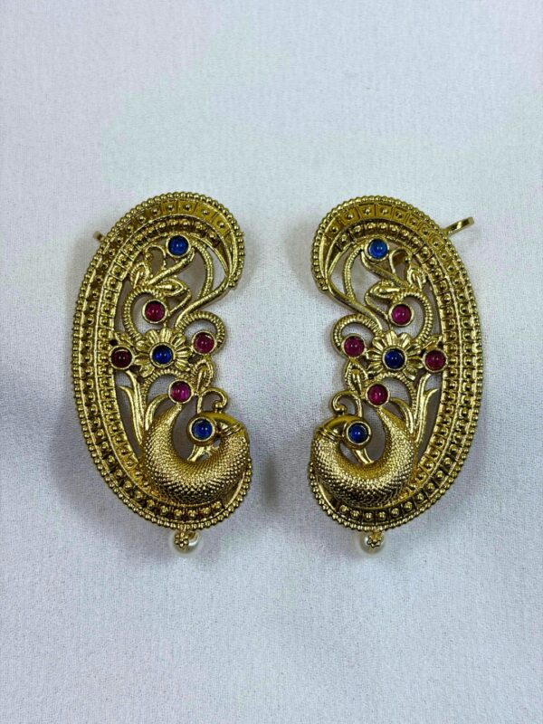 Kashvi Ear Cuff Earrings