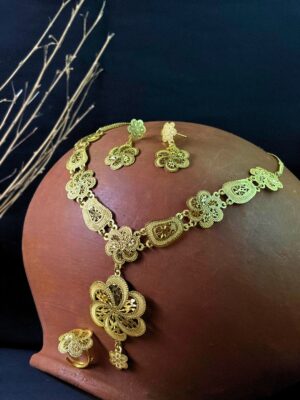 Mohini One Gram Short Necklace Set