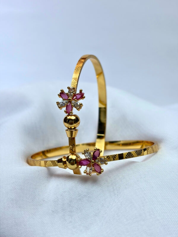Kavika Micro Gold Floral Stone Adjustable Bracelets