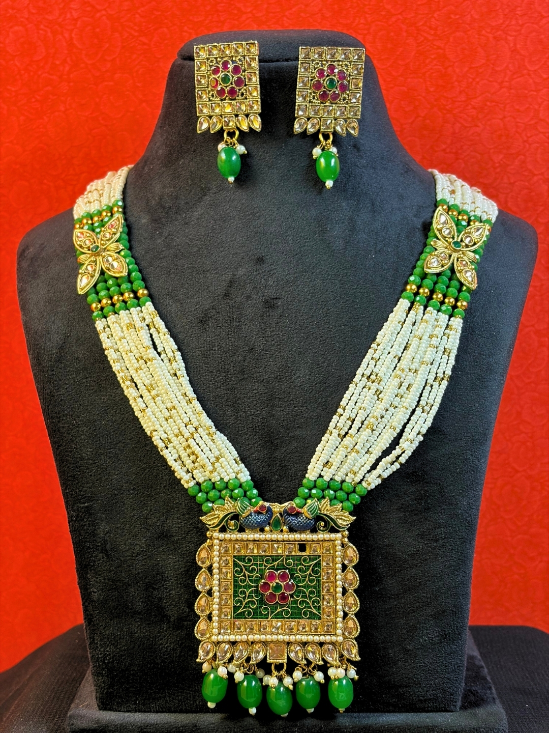 Akshara Pearl Long Necklace Set