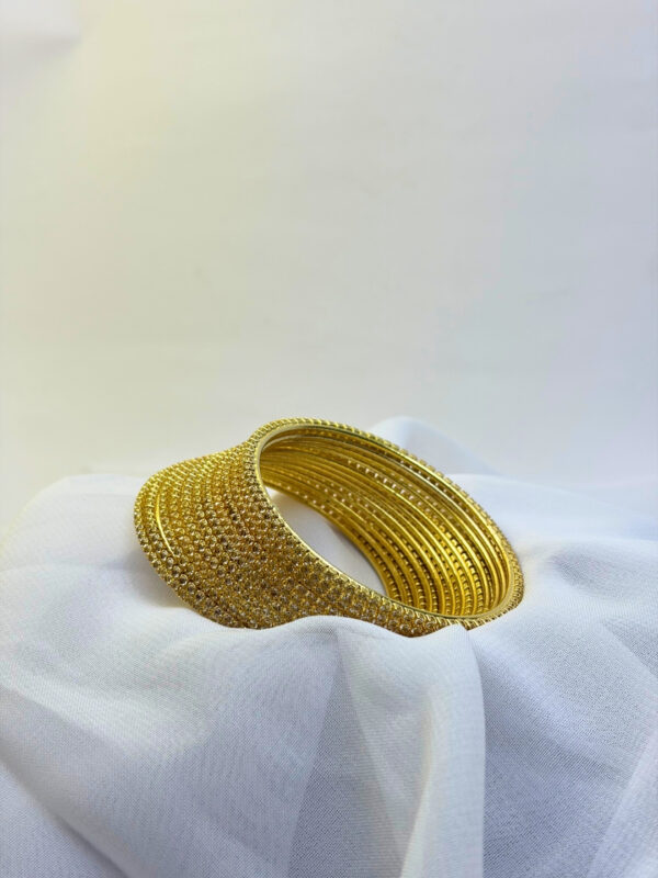 Zarika Gold Sparkle Bangles