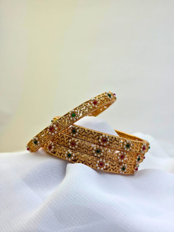 Navya Pearl Floral Filigree Bangles Set
