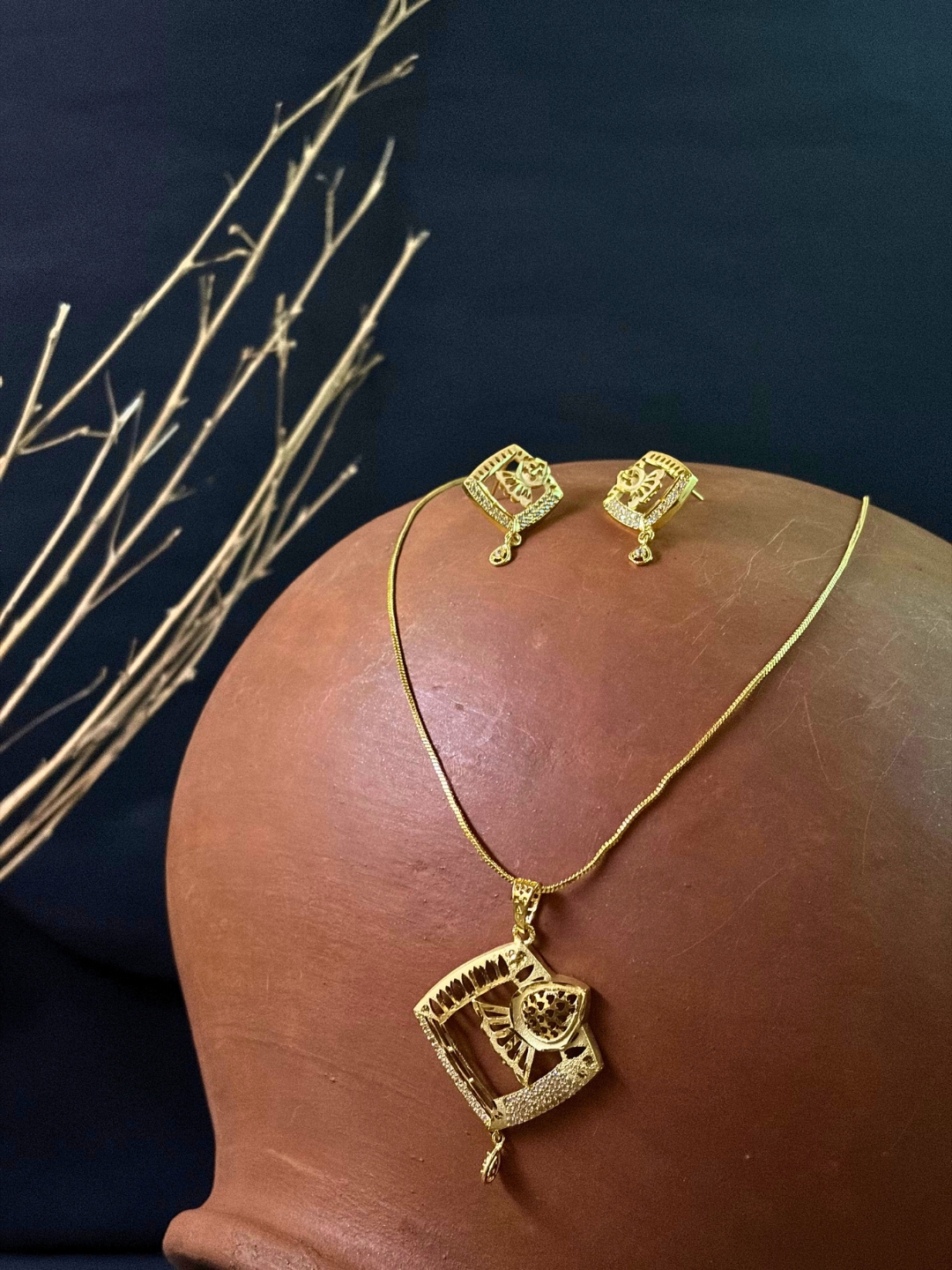 Baani One Gram Chain Necklace Set
