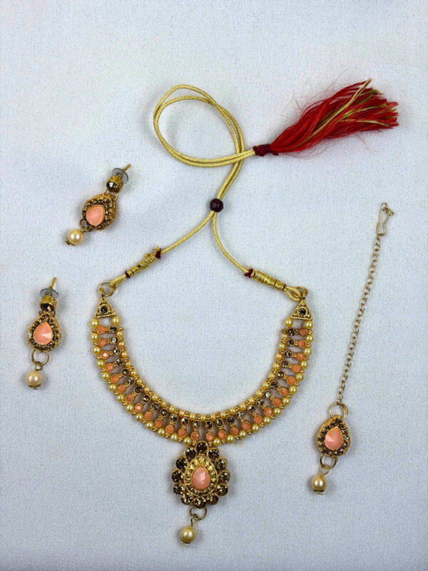 Chitrangda Pearl Choker Necklace Set