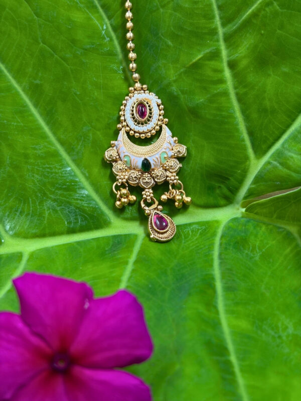 Padam Gold Plated Traditional Maang Tikka
