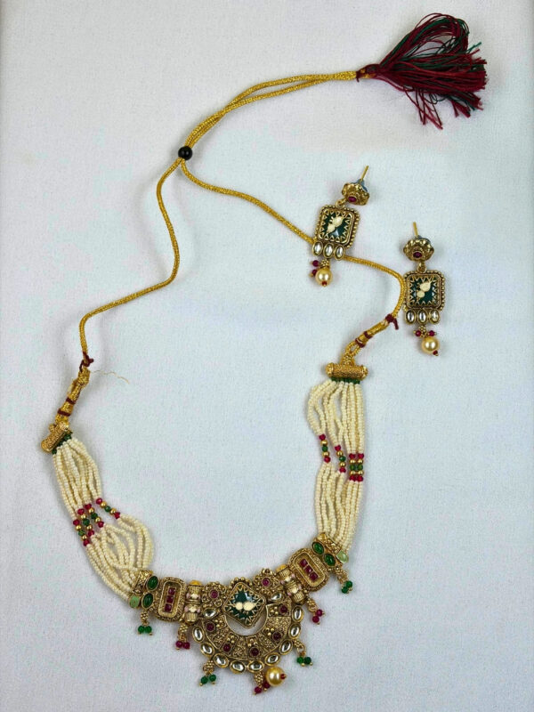 Tamanna Pearl Choker Necklace Set
