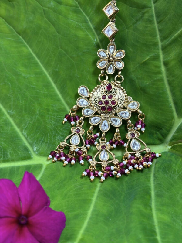 Lavender Gold Plated Traditional Maang Tikka