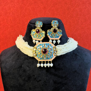 Rashmika Pearl Choker Necklace Set