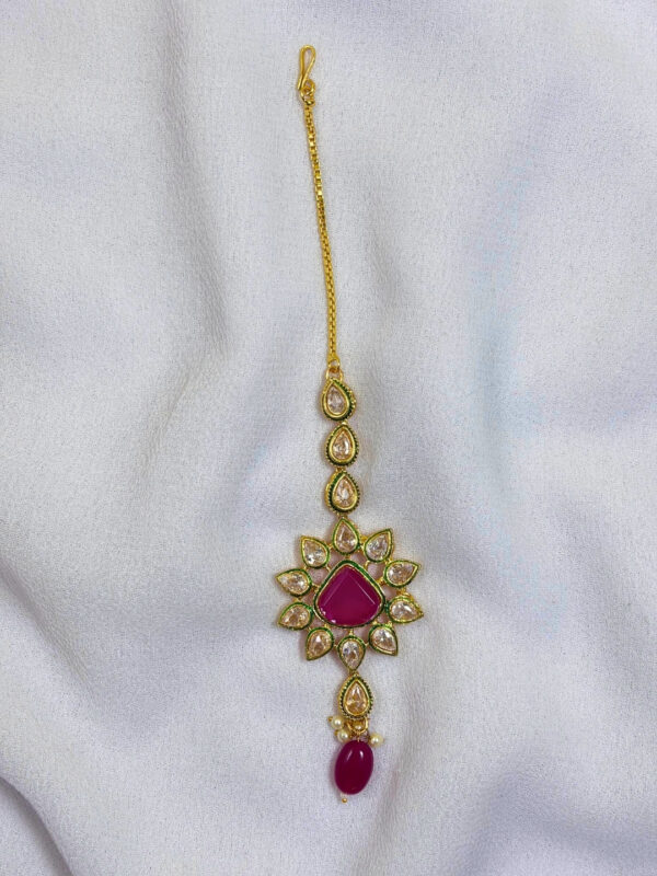 Rose Kundan Stone Traditional Maang Tikka
