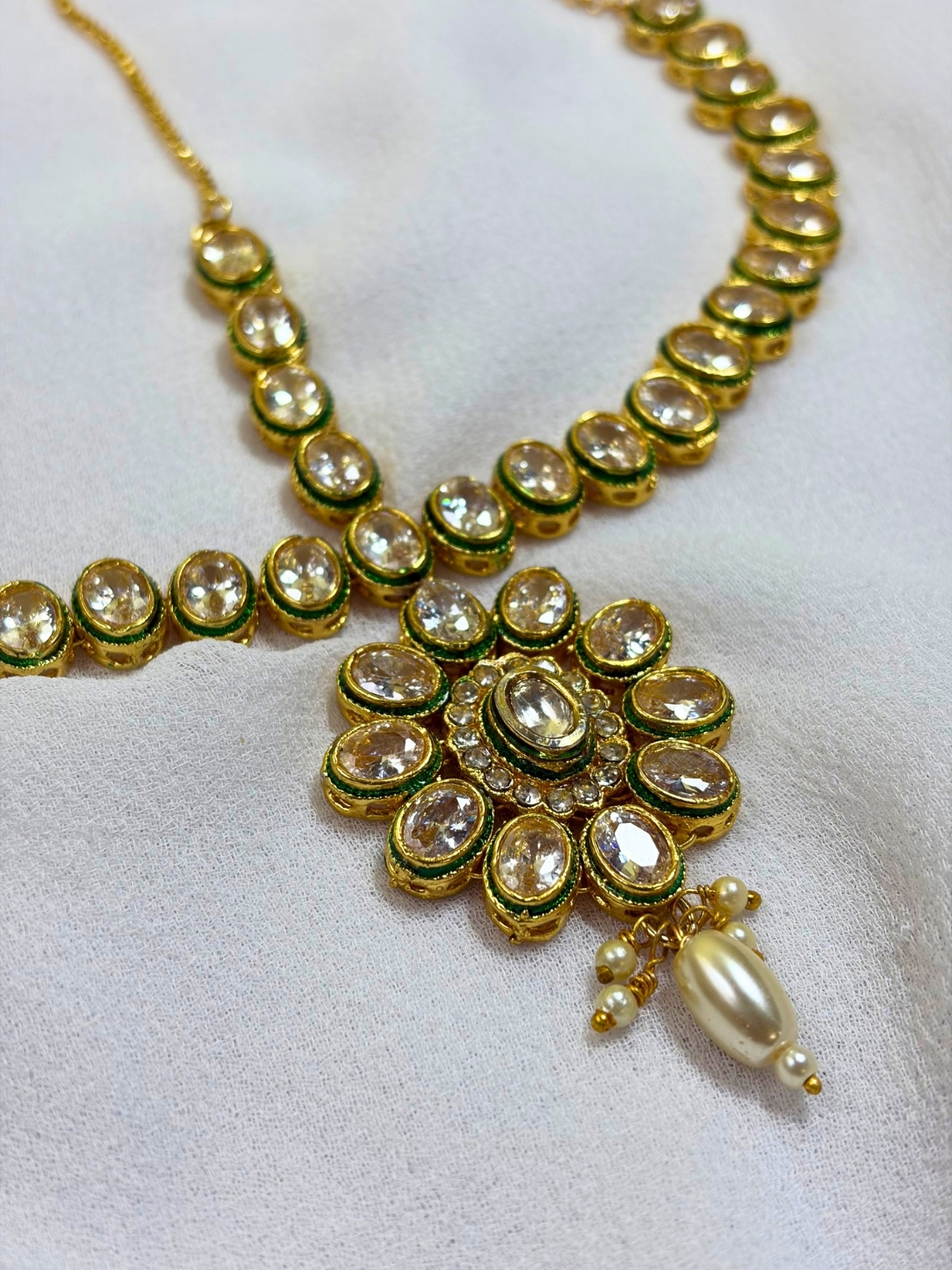 Dreamflower Kundan Stone Traditional Maang Tikka | Damini